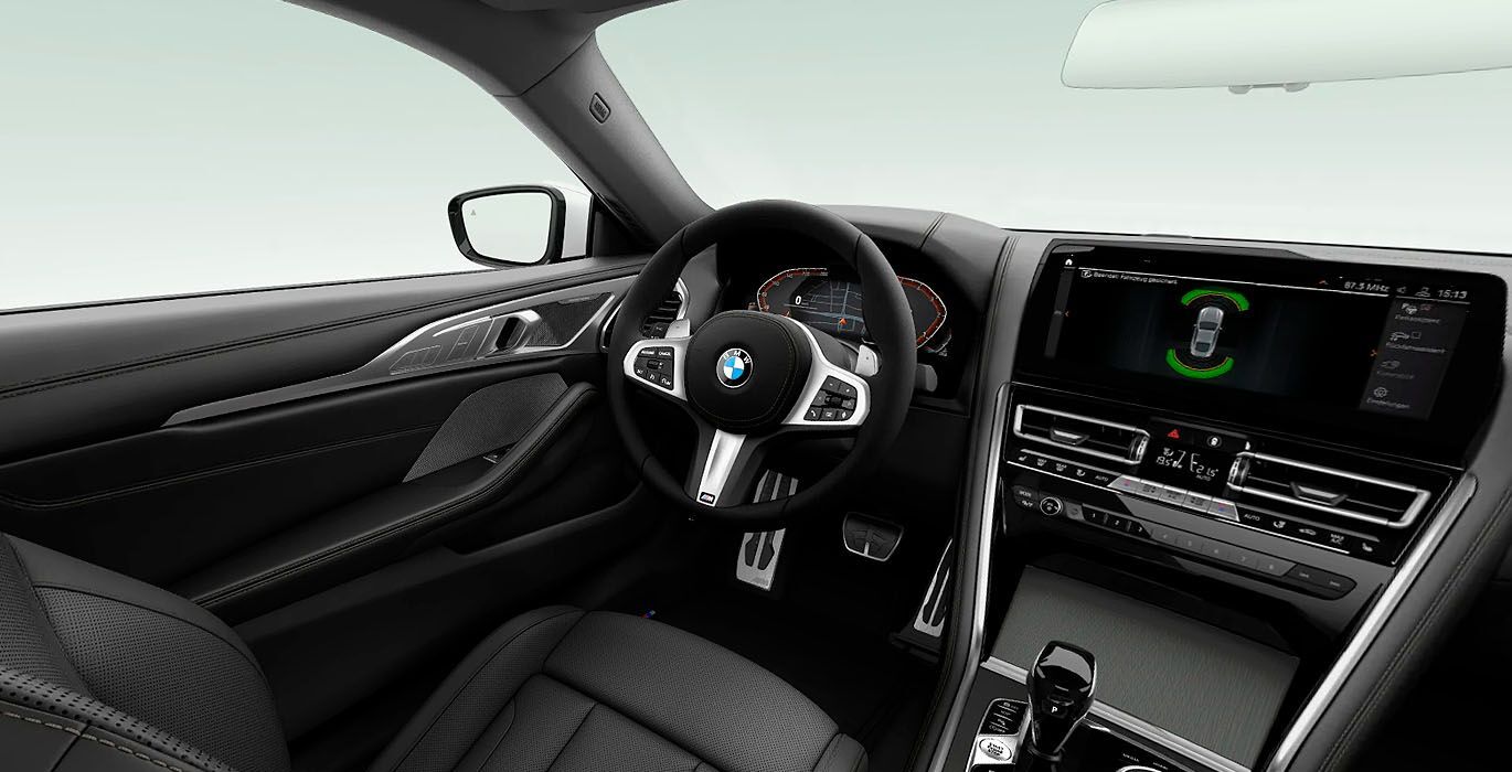 BMW Serie 8 840d xDrive M Sport interior delantera 2 | Crazy Renting