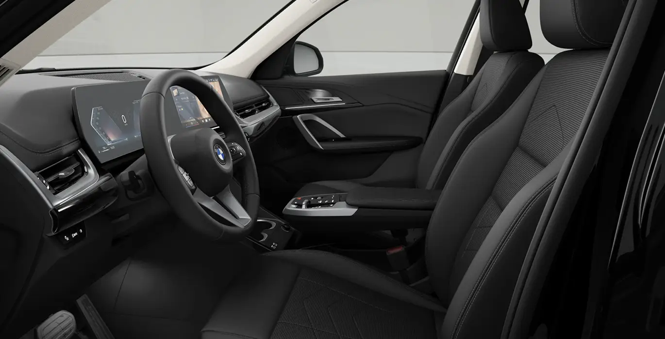 BMW X1 sDrive20d xLine 120kW interior delantera II | Crazy Renting