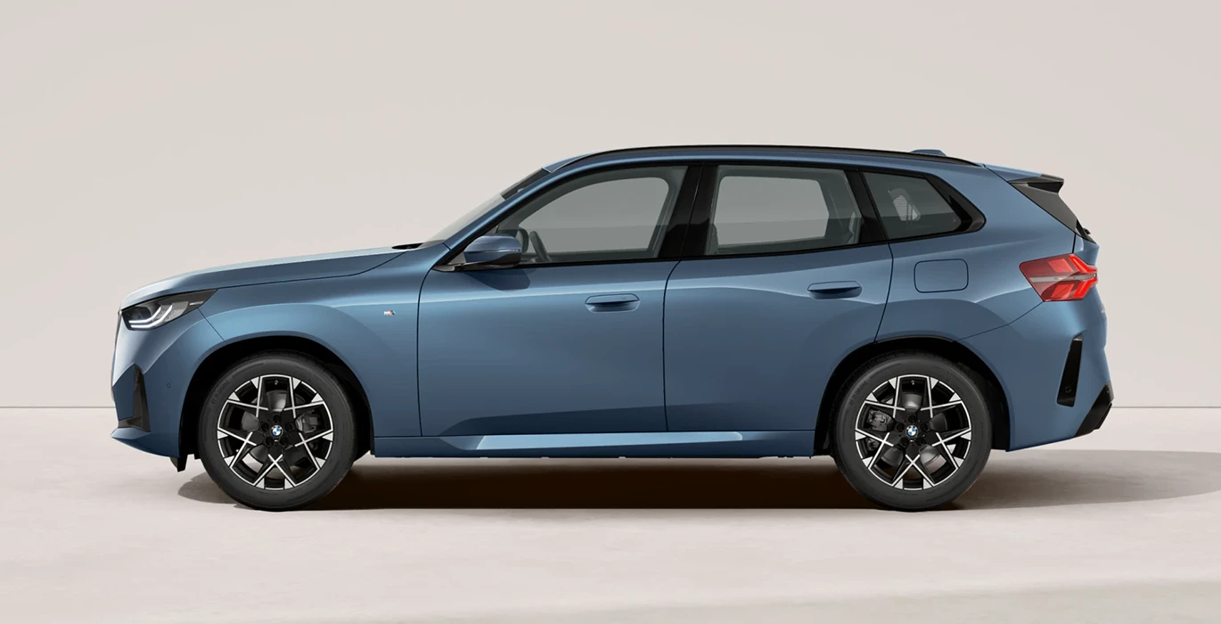 BMW X3 20d xDrive II lateral azul | Crazy Renting
