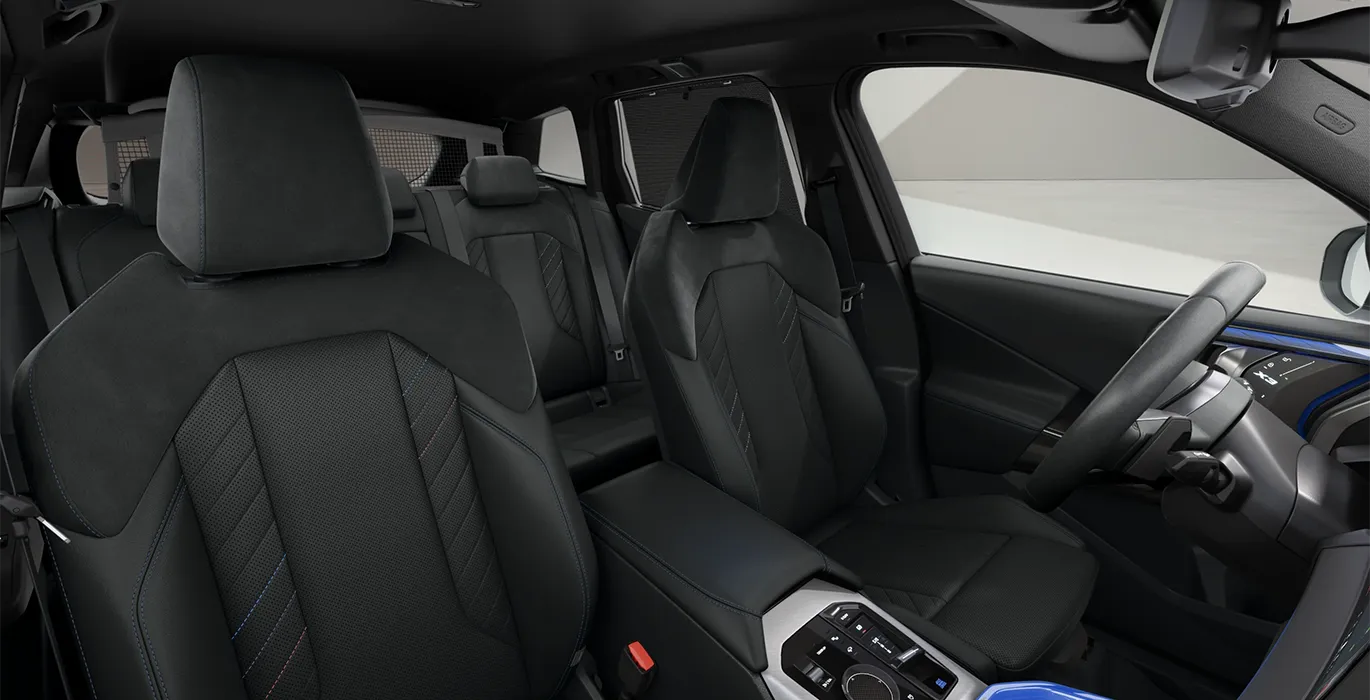 BMW X3 20d xDrive interior delantera II | Crazy Renting
