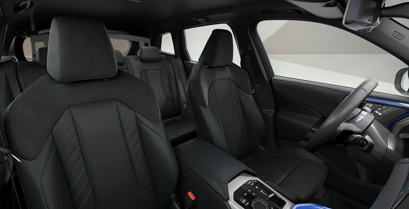 BMW X3 30e xDrive interior delantera II | Crazy Renting
