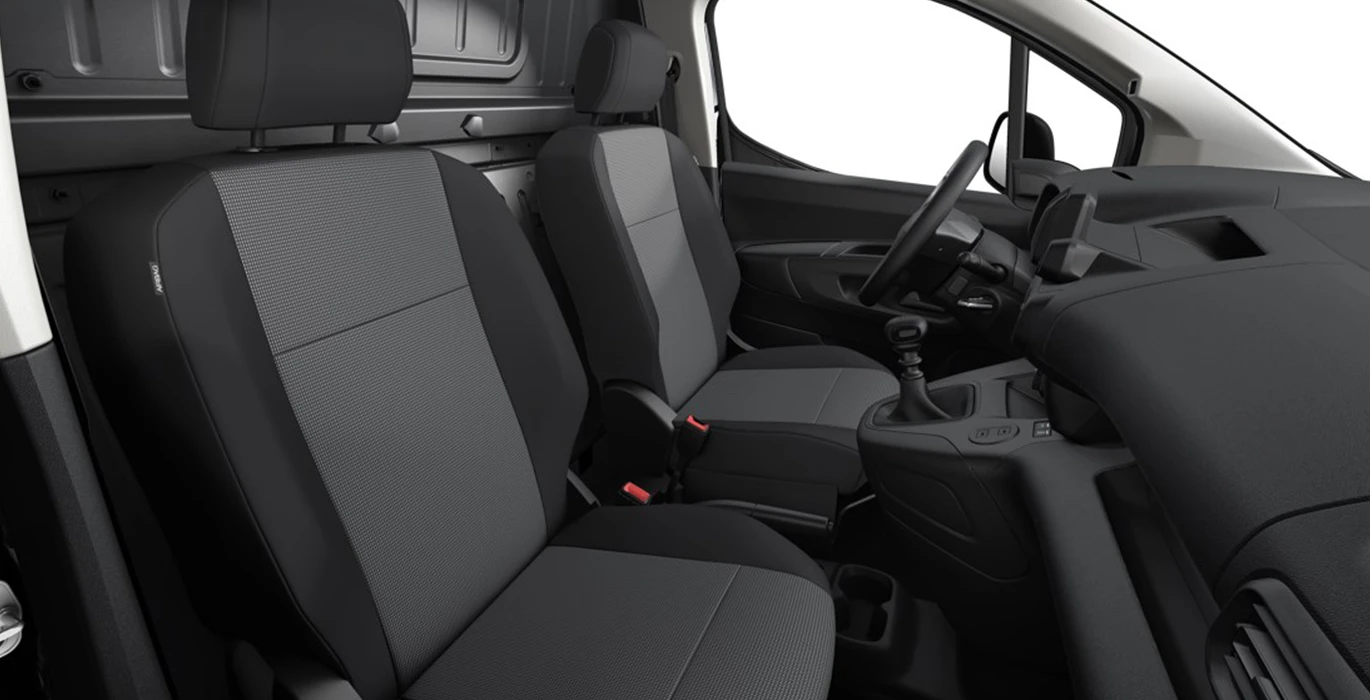 Citroen Berlingo Talla M BlueHDI 100cv II van interior trasera | Crazy Renting