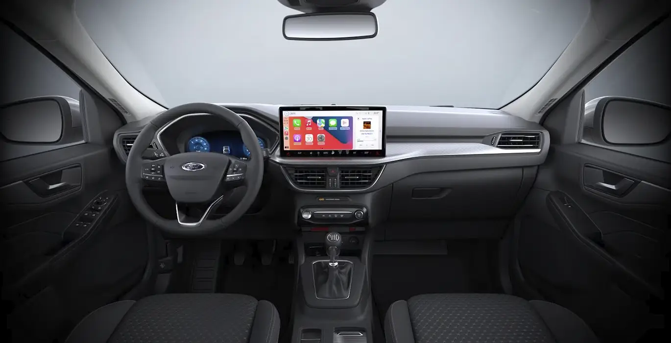 FORD Kuga Titanium 1.5 Ecoboost 150CV RM interior delantera | Crazy Renting