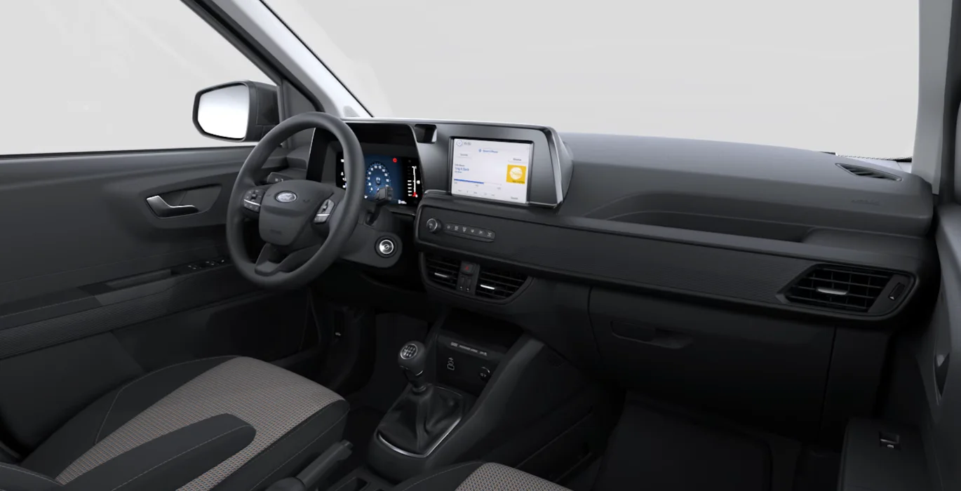 Ford Tourneo Courier Kombi Ecoboost 1.0 125CV interior delantera II | Crazy Renting