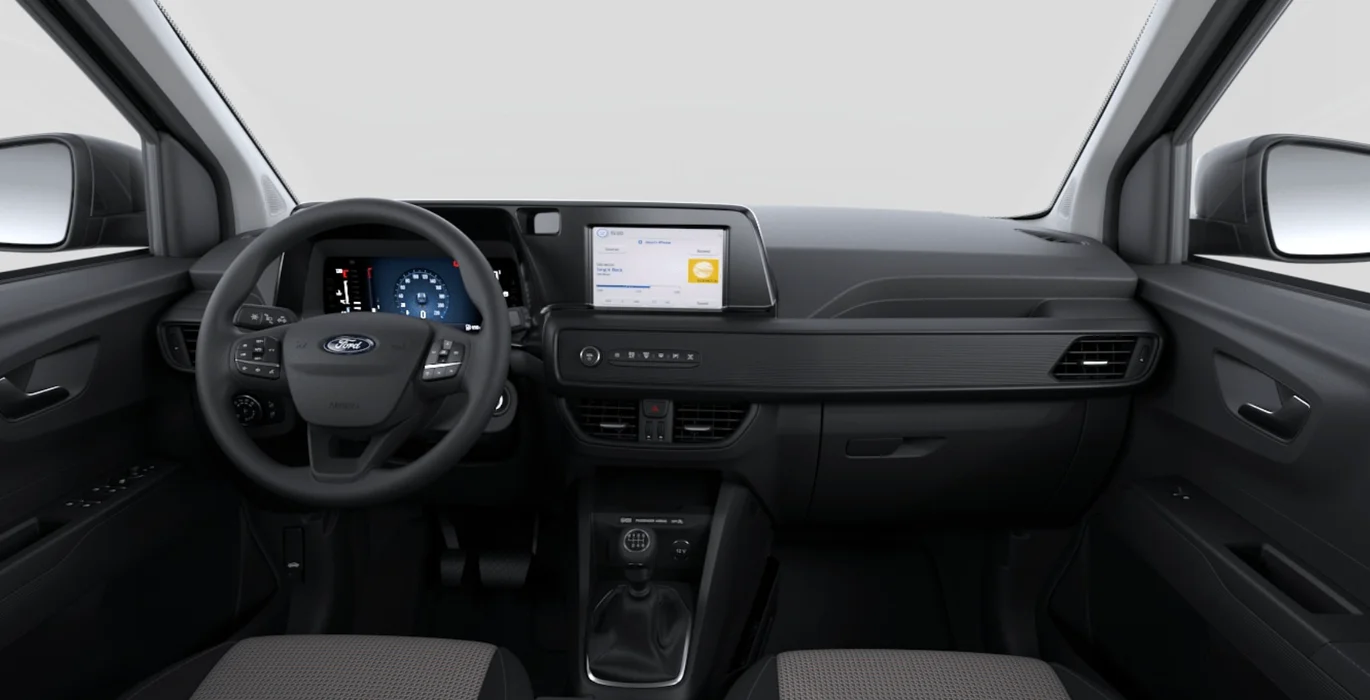 Ford Tourneo Courier Kombi Ecoboost 1.0 125CV interior delantera | Crazy Renting