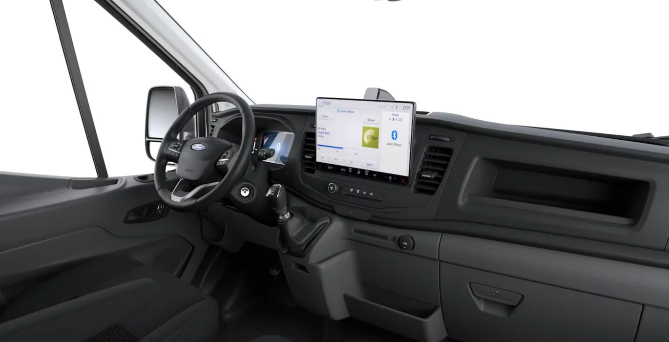 Ford Transit 350 L2 Trend N1 EcoBlue 96kW FWD interior delantera | Crazy Renting