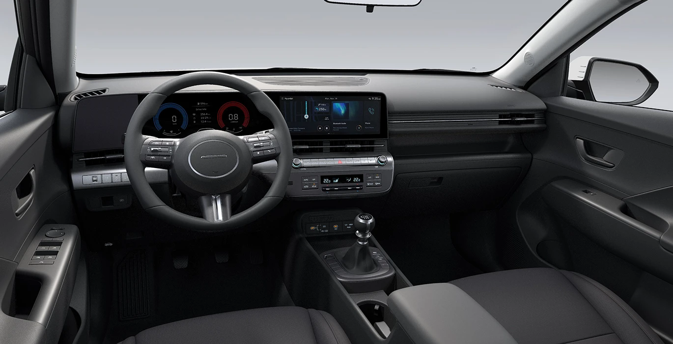 Hyundai Kona 1.0T 100CV Maxx CW interior delantera | Crazy Renting