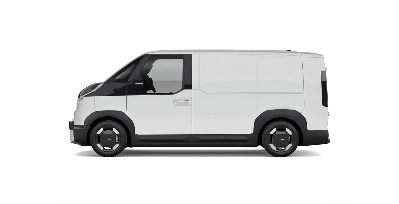 KIA PV5 Cargo L2H1 Long Range Plus lateral | Crazy Renting