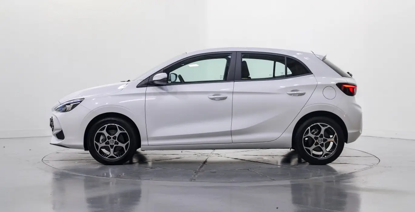 MG 3 1.5 Comfort lateral | Crazy Renting