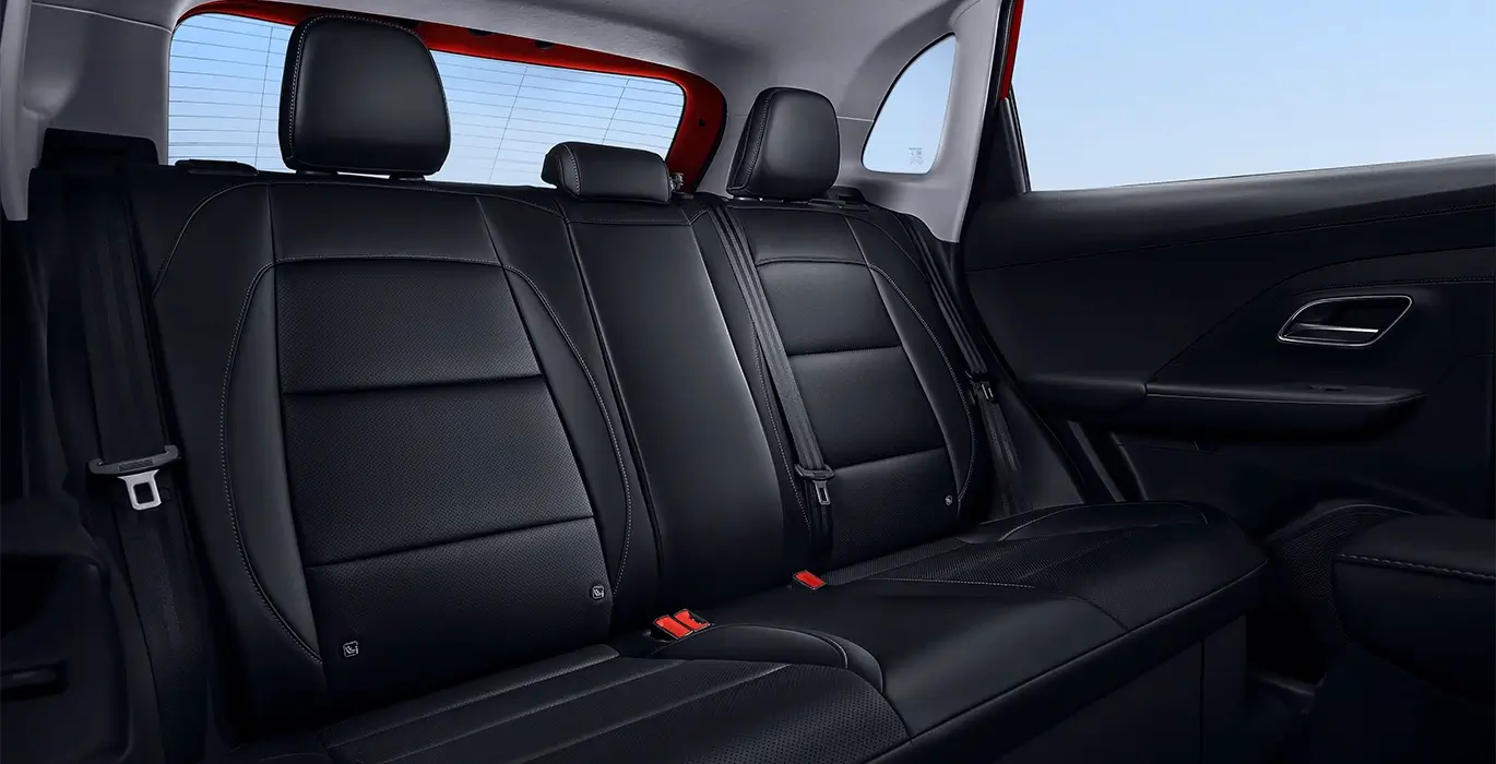 MG ZS Hybrid Comfort 4 MG ZS HYBRID Luxury interior trasera | Crazy Renting