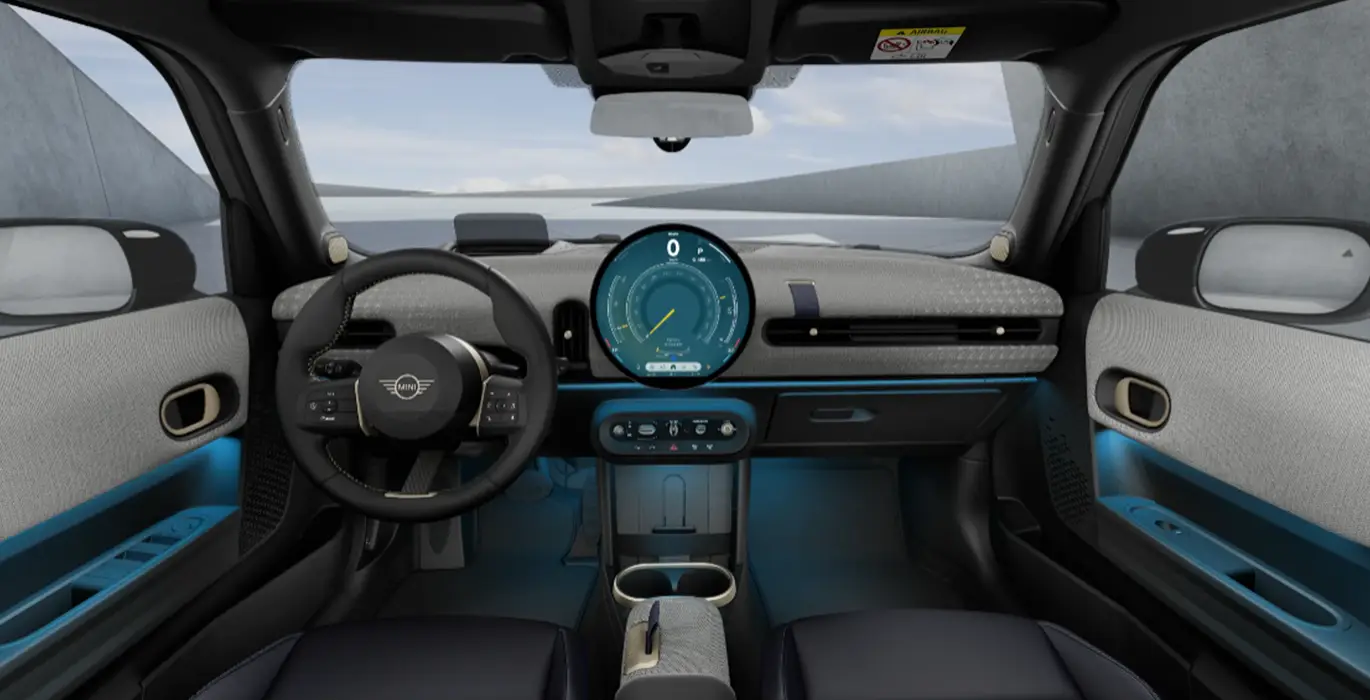 MINI Cooper 5 Puertas C Favoured 115kW interior delantera | Crazy Renting