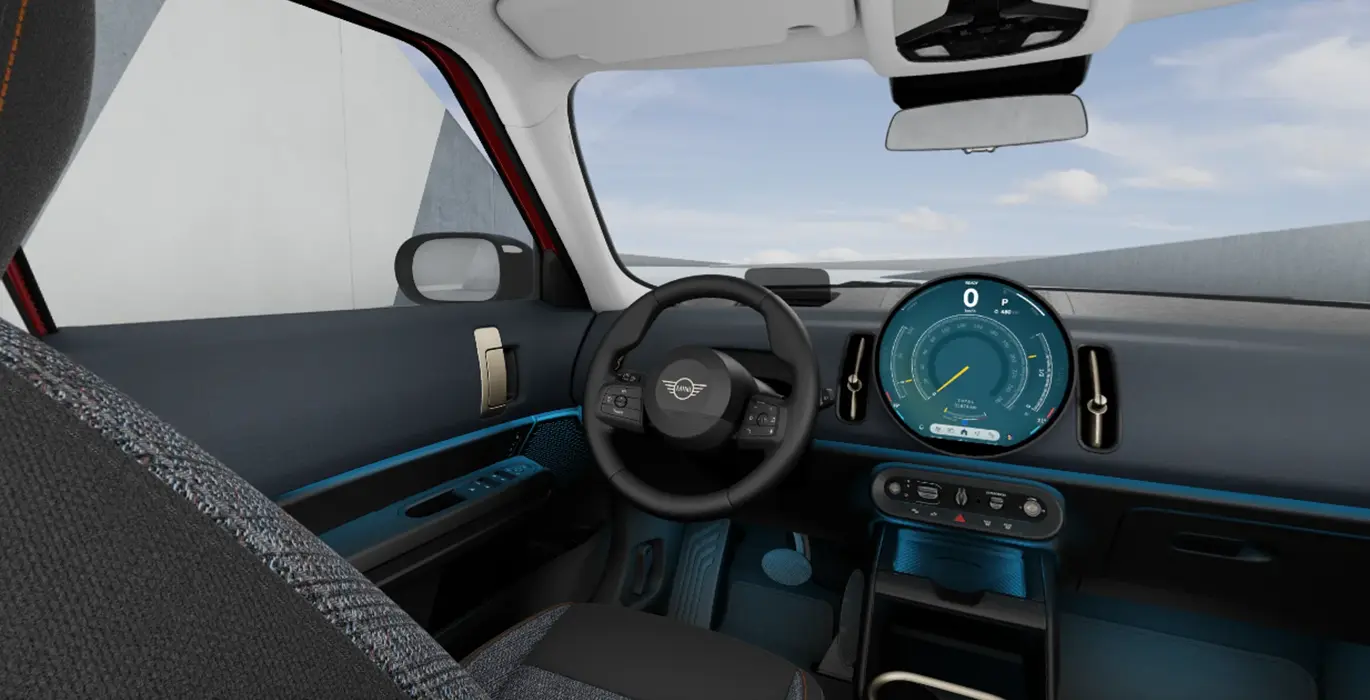 MINI Countryman C Essential interior delantera | Crazy Renting