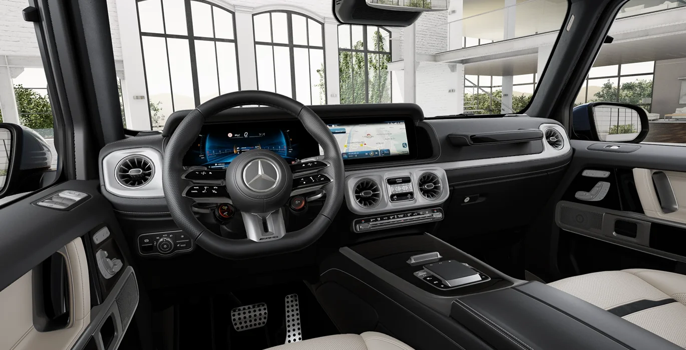 Mercedes AMG G 63 interior delantera | Crazy Renting