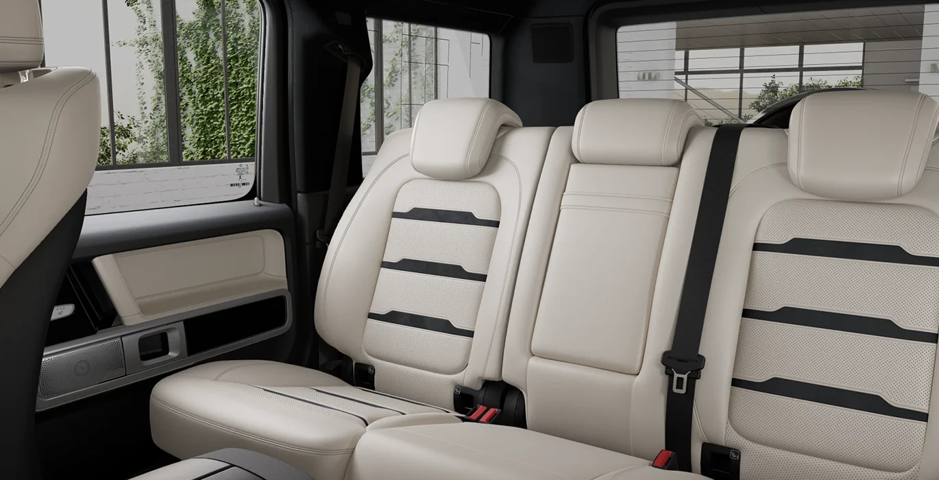 Mercedes AMG G 63 interior trasera | Crazy Renting