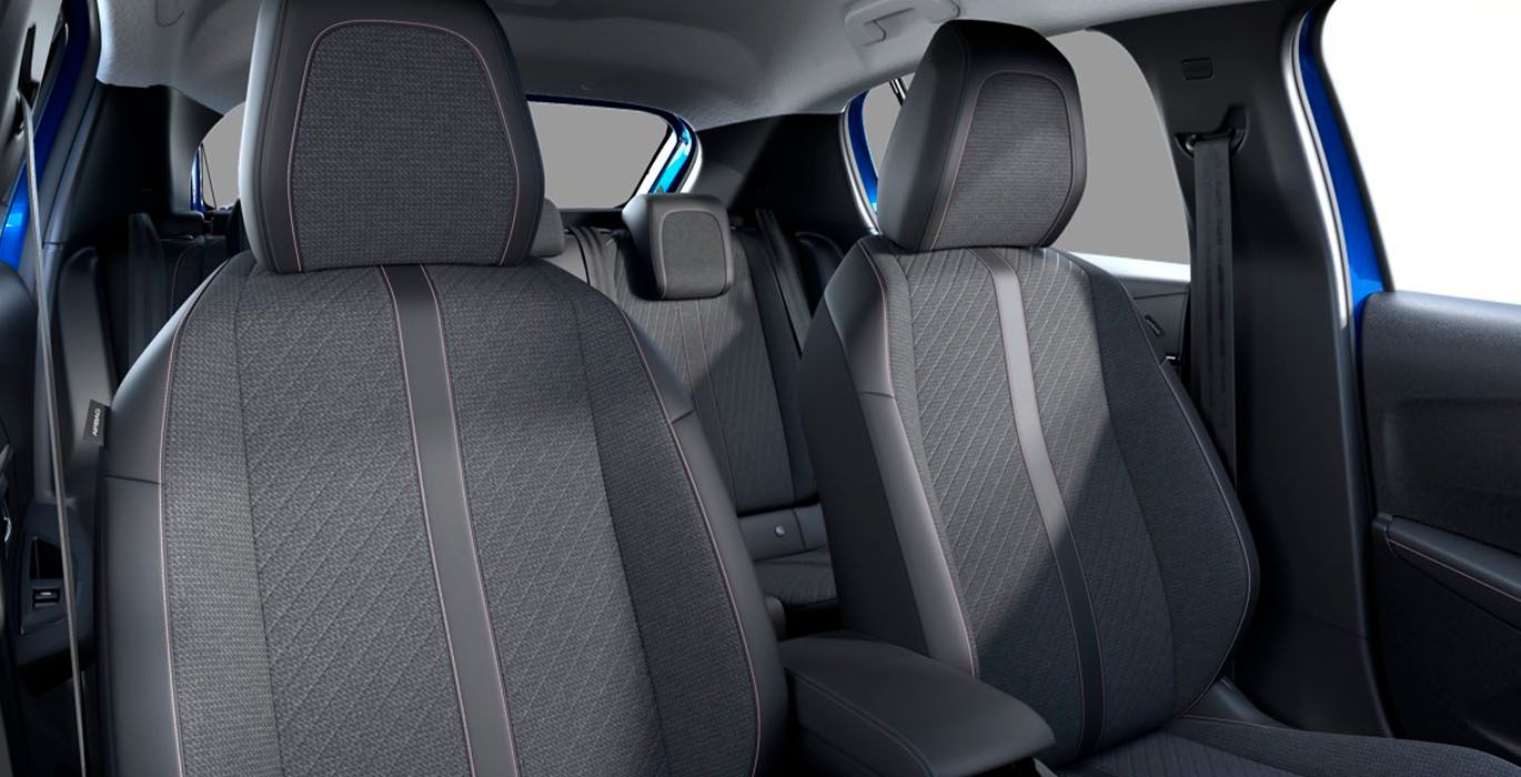 PEUGEOT 208 ALLURE PURETECH 100 interior asientos | Crazy Renting