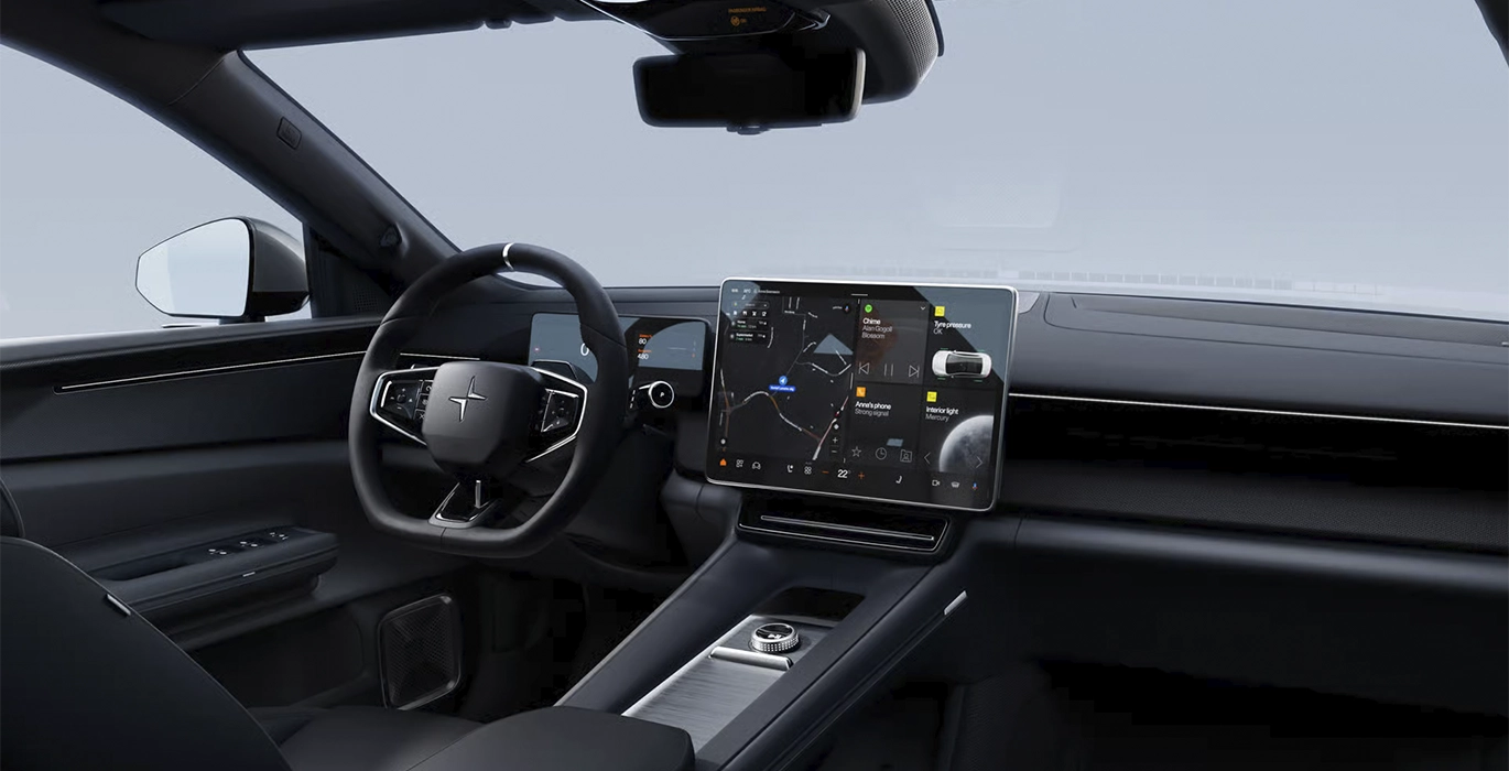 POLESTAR 4 Long Range Single 200kW interior delantera II | Crazy Renting