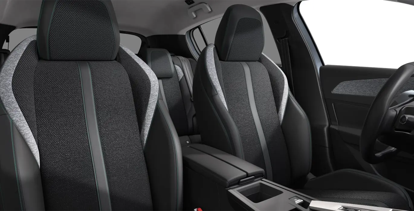 Peugeot 308 Allure BlueHDi 130 SS interior trasera | Crazy Renting