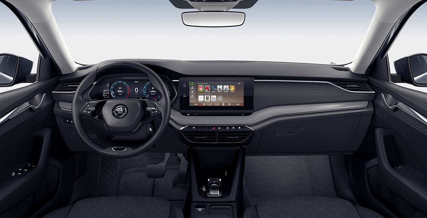 SKODA Octavia Combi interior delantera | Crazy Renting