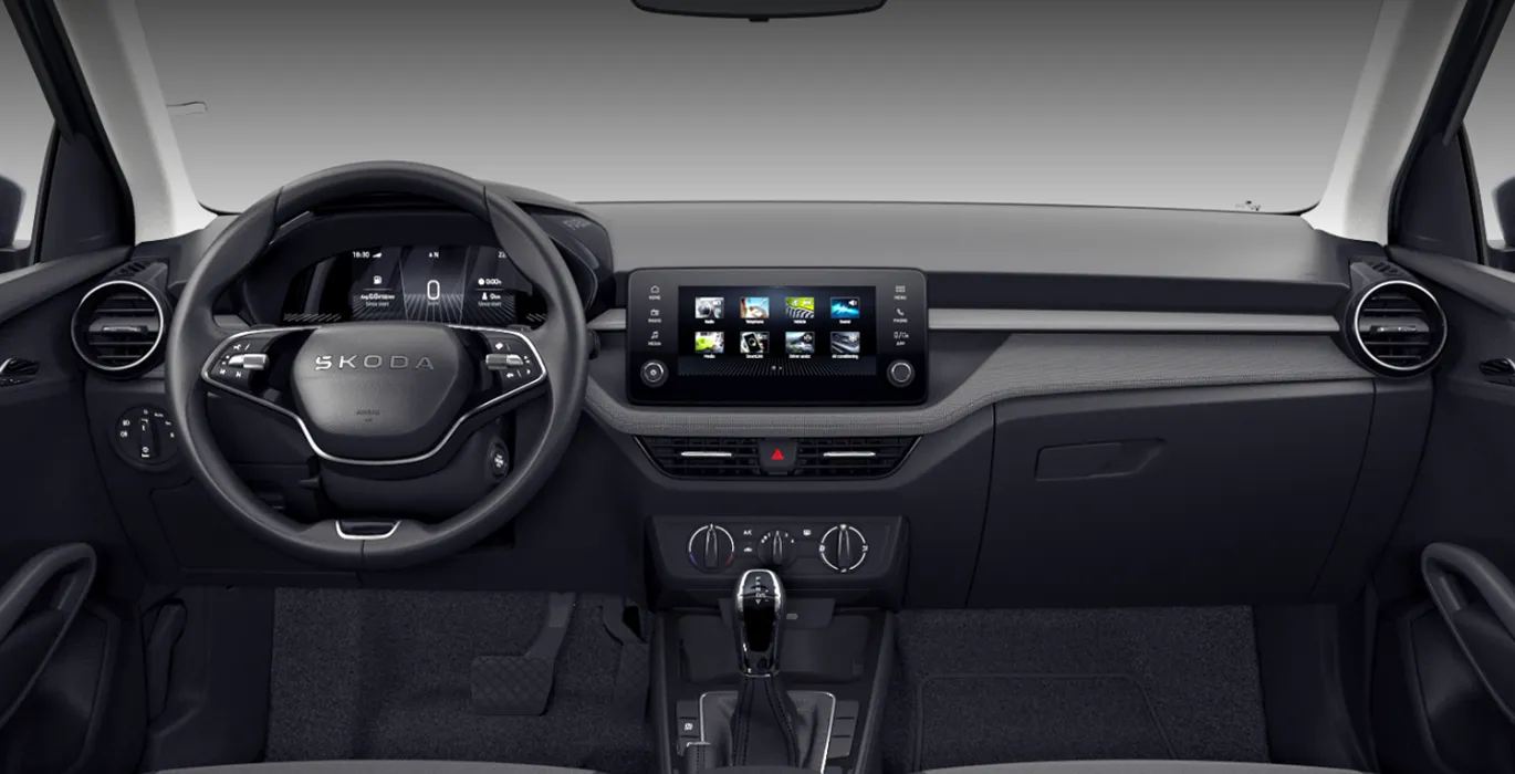 Skoda Fabia 1.0 TSI DSG Selection interior delantera | Crazy Renting
