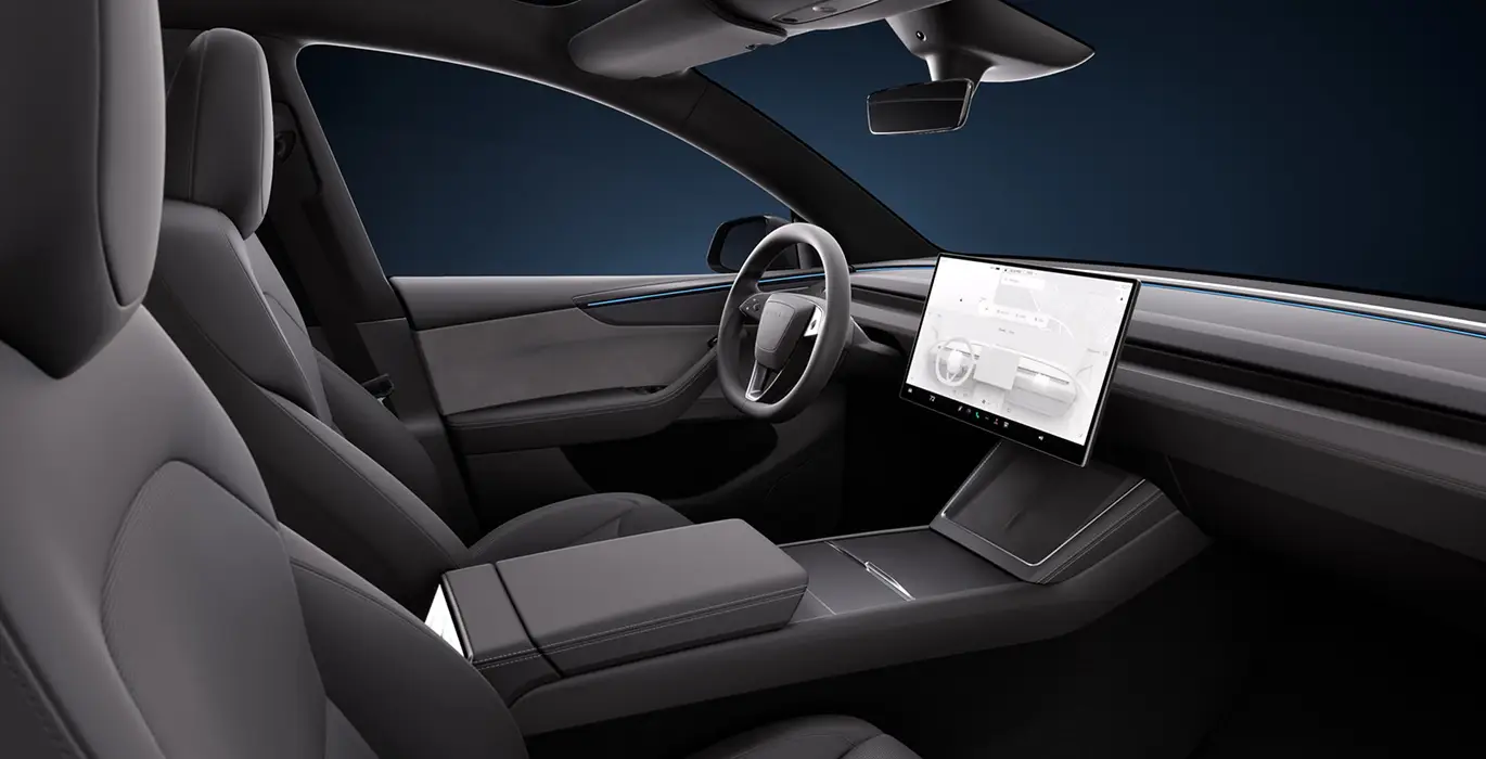 Tesla Model Y Premium RWD 5 Tesla Model Y Premium RWD interior delantera | Crazy Renting