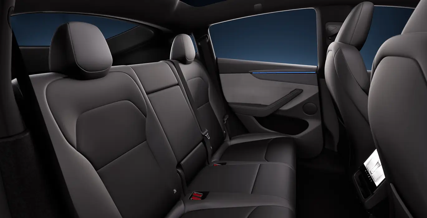 Tesla Model Y Premium RWD 6 Tesla Model Y Premium RWD interior trasera | Crazy Renting