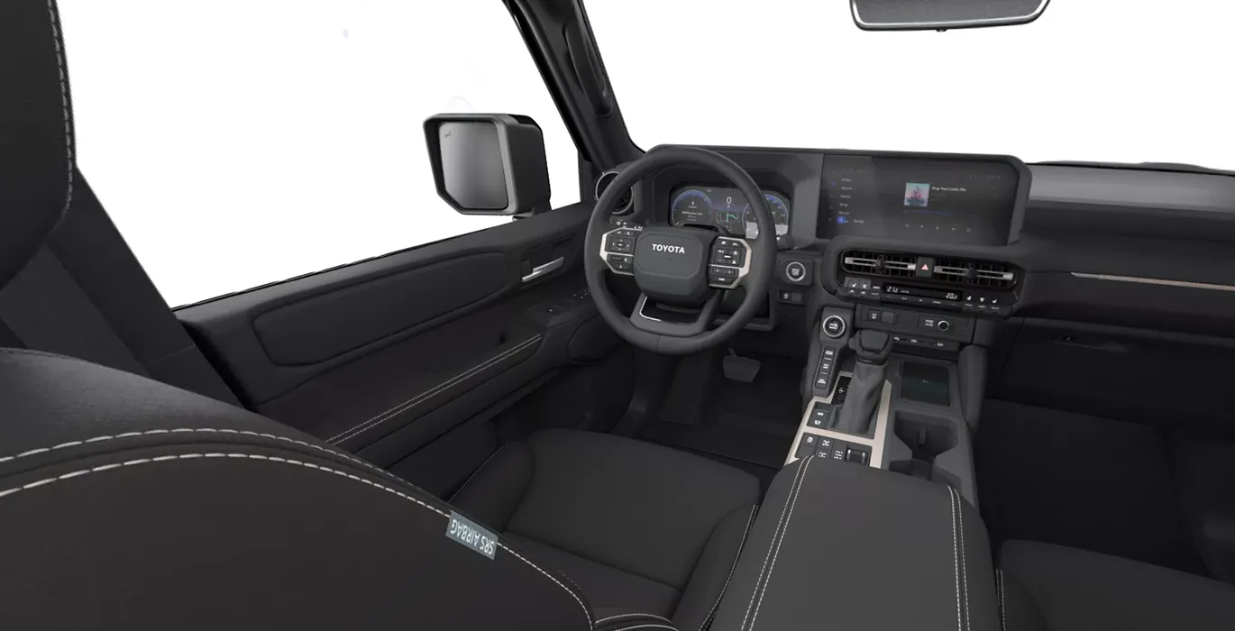 Toyota Land Cruiser 250 Hybrid 48V VX 4 Toyota Land Cruiser 250 Hybrid 48V VX interior delantera | Crazy Renting