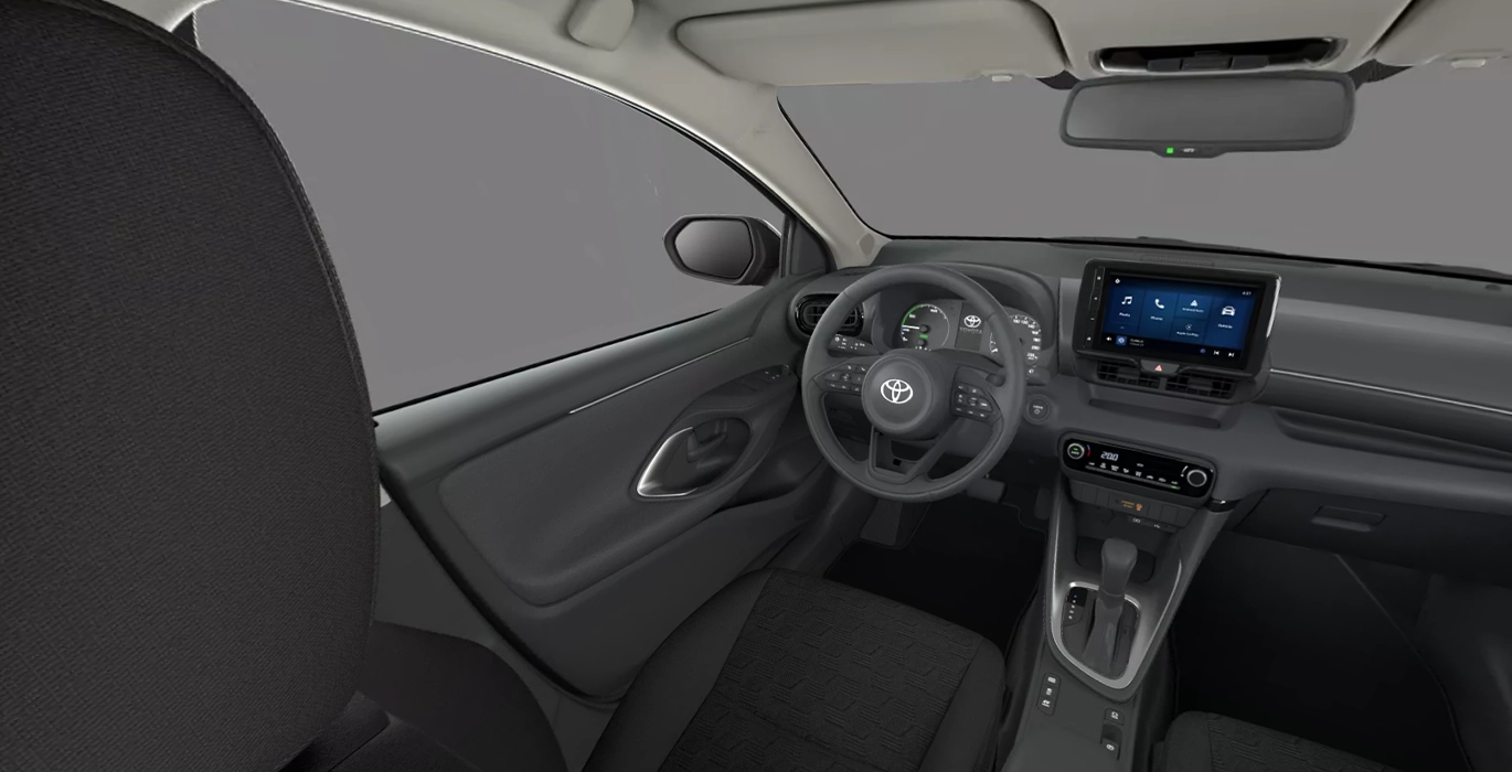 Toyota Yaris 120H 116CV ACTIVE PLUS interior delantera | Crazy Renting