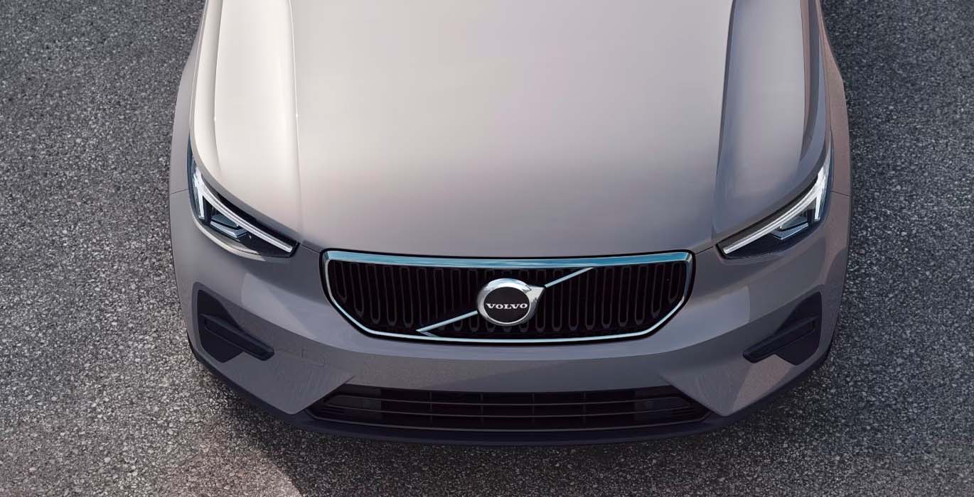 VOLVO XC40 2.0 B3 G Core Auto exterior delantera | Crazy Renting