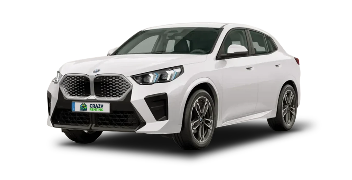 BMW ix2 eDrive20 1 BMW ix2 eDrive20 alpine white sin fondo principal crazy 1 | Crazy Renting
