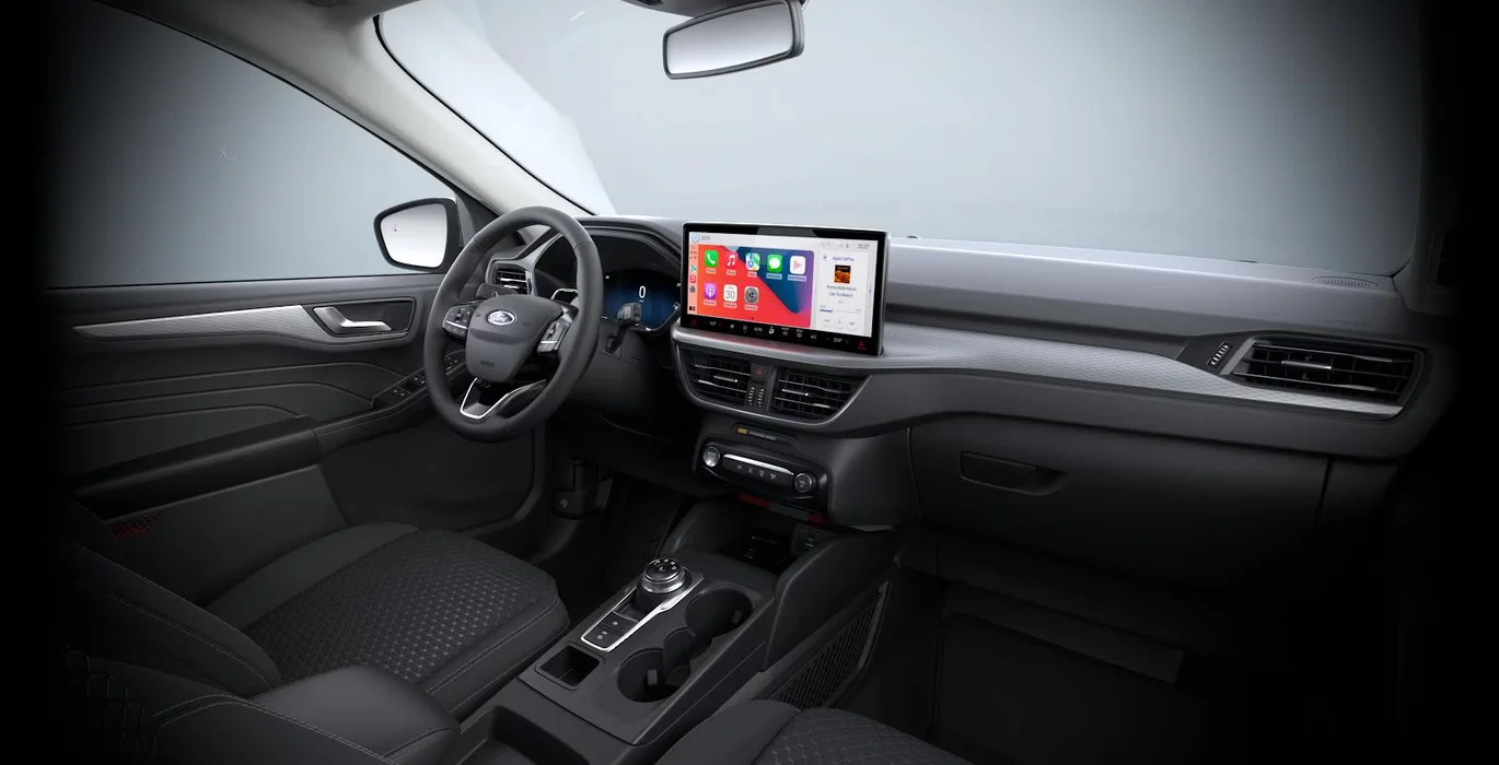FORD Kuga MCA Titanium 2.5 Duratec PHEV 243CV interior delantera | Crazy Renting