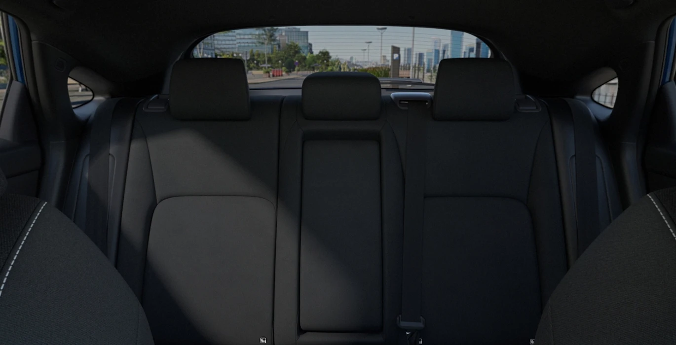 HONDA Civic 2.0 i MMD Elegance 184CV interior trasera | Crazy Renting